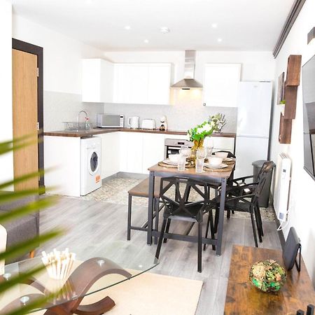 Manchester Apartments By Bevolve - Free Parking Extérieur photo